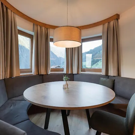 Kaisers Apartament *